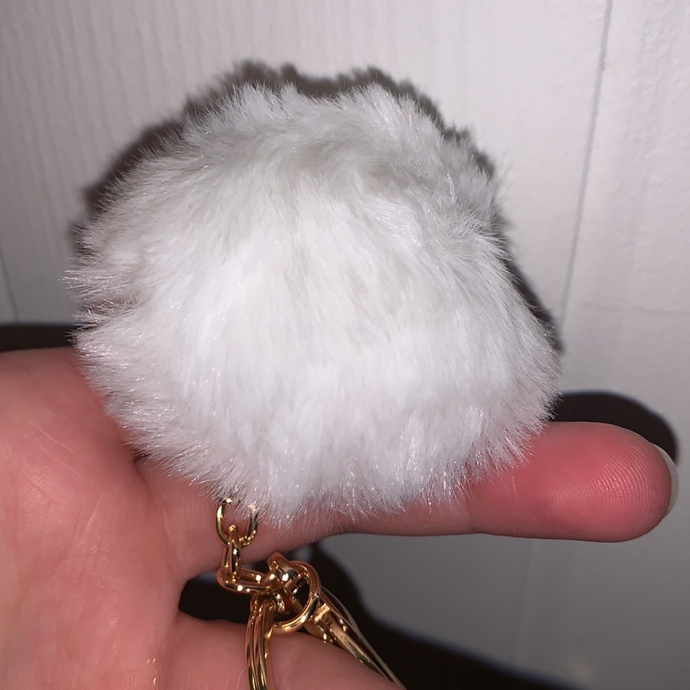 Free Pom Pom Keychain